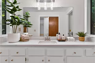 10430 SW 14th Dr, Portland, OR 97219 - Photo 32