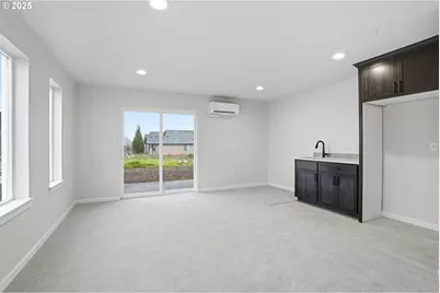 4690 SE 2nd St, Gresham, OR 97080 - Photo 6