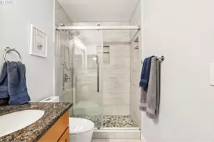 1015 NE 64th Street, Vancouver, WA 98665 - Photo 16