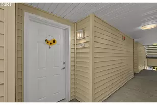 780 NW 185th Ave, Beaverton, OR 97006 - Photo 2