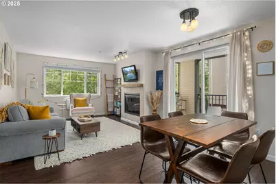 780 NW 185th Ave #207, Beaverton, OR 97006 - Photo 4