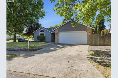 601 E Oxford St, Newberg, OR 97132 - Photo 2