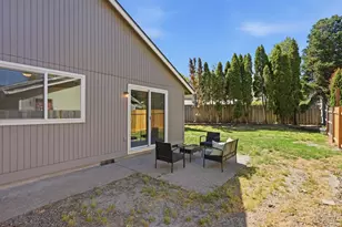 601 E Oxford St, Newberg, OR 97132 - Photo 30