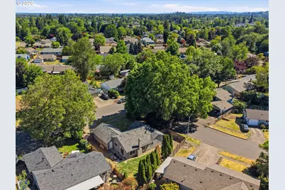 601 E Oxford St, Newberg, OR 97132 - Photo 42