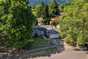 601 E Oxford St, Newberg, OR 97132 - Photo 40