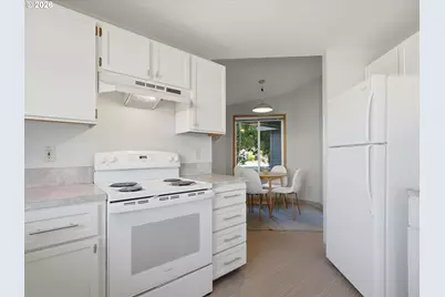 601 E Oxford St, Newberg, OR 97132 - Photo 12