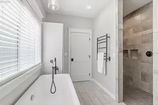 9608 NW 8th Ave, Vancouver, WA 98665 - Photo 18