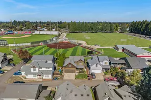 1880 Manihi Dr, Eugene, OR 97404 - Photo 38