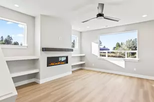 18865 SE Crooked River St, Sandy, OR 97055 - Photo 4