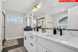 18865 Crooked River St, Sandy, OR 97055 - Photo 12