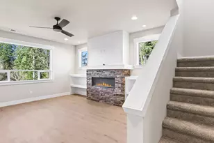 18865 SE Crooked River St, Sandy, OR 97055 - Photo 2