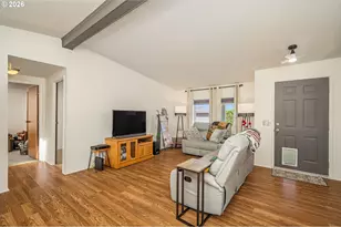 1199 N Terry St, Eugene, OR 97402 - Photo 4