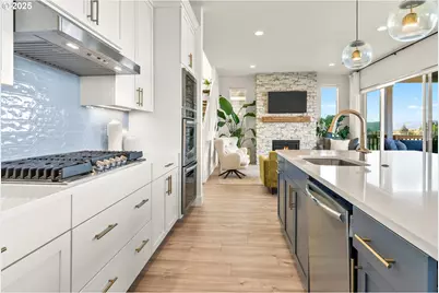 12305 SW Silvertip St, Beaverton, OR 97007 - Photo 14