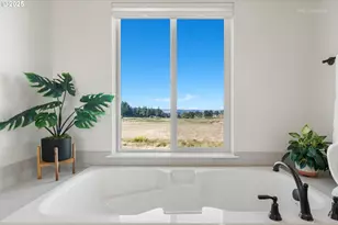 12305 SW Silvertip St, Beaverton, OR 97007 - Photo 26