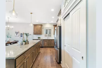 415 E Rentfro Way, Newberg, OR 97132 - Photo 16