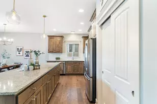 415 E Rentfro Way, Newberg, OR 97132 - Photo 16