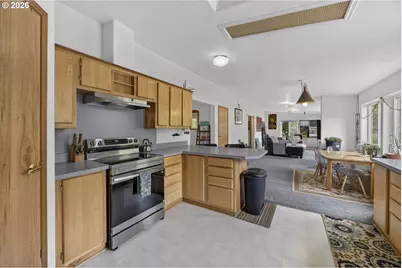 15745 Highway 36, Deadwood, OR 97430 - Photo 8