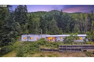 15745 Hwy 36, Deadwood, OR 97430 - Photo 48