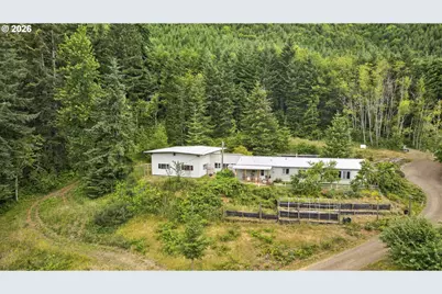 15745 Highway 36, Deadwood, OR 97430 - Photo 6