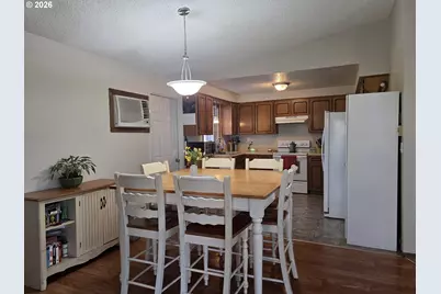 740 N 11th Ave, Elgin, OR 97827 - Photo 6