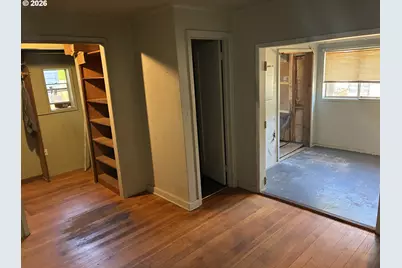 7824 SE 64th Ave, Portland, OR 97206 - Photo 8