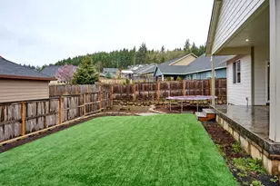 833 Hawk Dr, Silverton, OR 97381 - Photo 38