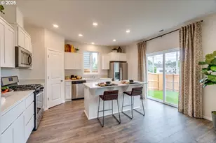 439 Pietro St, Salem, OR 97301 - Photo 12