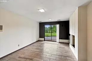 31320 SW Parkway Ave, Wilsonville, OR 97070 - Photo 30