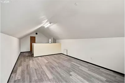 31320 SW Parkway Ave, Wilsonville, OR 97070 - Photo 36