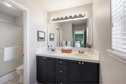17349 NW Camelback Ln, Beaverton, OR 97006 - Photo 18