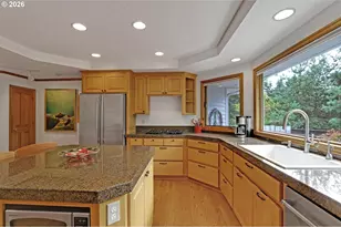 15290 SW 141st Ave, Portland, OR 97224 - Photo 16