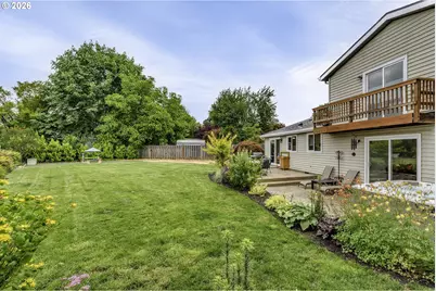 2457 SE Willow Dr, Hillsboro, OR 97123 - Photo 30