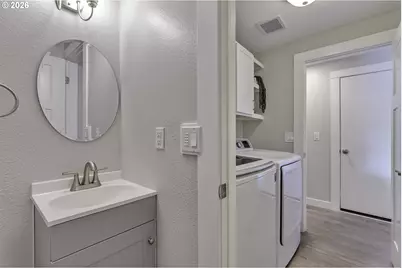 2457 SE Willow Dr, Hillsboro, OR 97123 - Photo 14