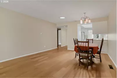 15915 SW Greens Way, Portland, OR 97224 - Photo 8