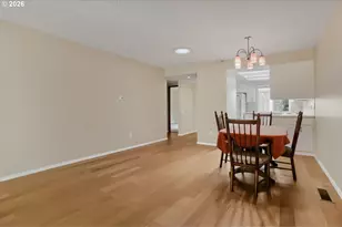 15915 SW Greens Way, Portland, OR 97224 - Photo 8