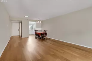15915 SW Greens Way, Portland, OR 97224 - Photo 10