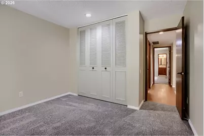 15915 SW Greens Way, Portland, OR 97224 - Photo 18