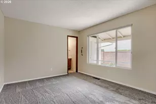 15915 SW Greens Way, Portland, OR 97224 - Photo 14