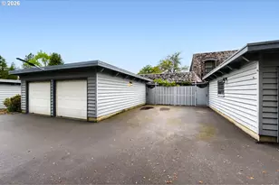 19785 NW Rock Creek Dr, Portland, OR 97229 - Photo 22