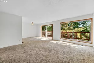 1085 SW Hillcroft Ave, Portland, OR 97225 - Photo 2