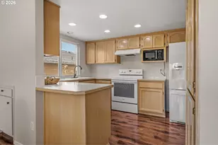 10175 SW Highland Dr, Portland, OR 97224 - Photo 16