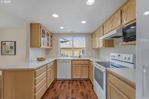 10175 SW Highland Dr, Portland, OR 97224 - Photo 18