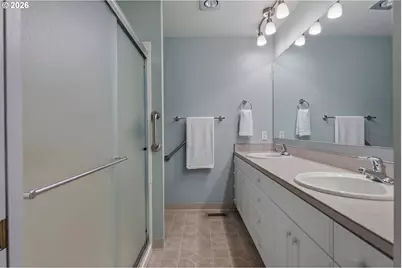 10175 SW Highland Dr, Portland, OR 97224 - Photo 22