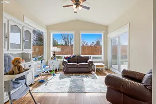 1003 SW Olive Ct, Hermiston, OR 97838 - Photo 6