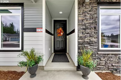 2821 NW 8th Pl, Battle Ground, WA 98604 - Photo 2