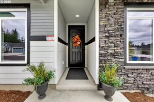 2821 NW 8th Pl, Battle Ground, WA 98604 - Photo 2