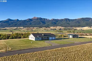 88246 Red Hawk Ln, Enterprise, OR 97828 - Photo 2