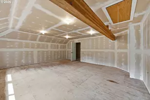 19484 SW Lorna Ln, Lake Oswego, OR 97035 - Photo 36