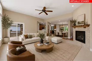 19484 SW Lorna Ln, Lake Oswego, OR 97035 - Photo 4