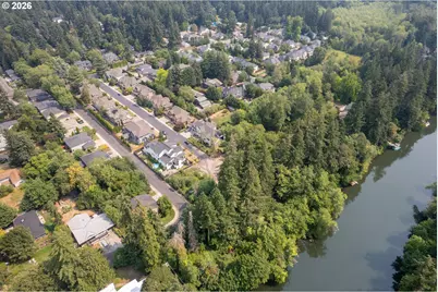 19484 SW Lorna Ln, Lake Oswego, OR 97035 - Photo 46